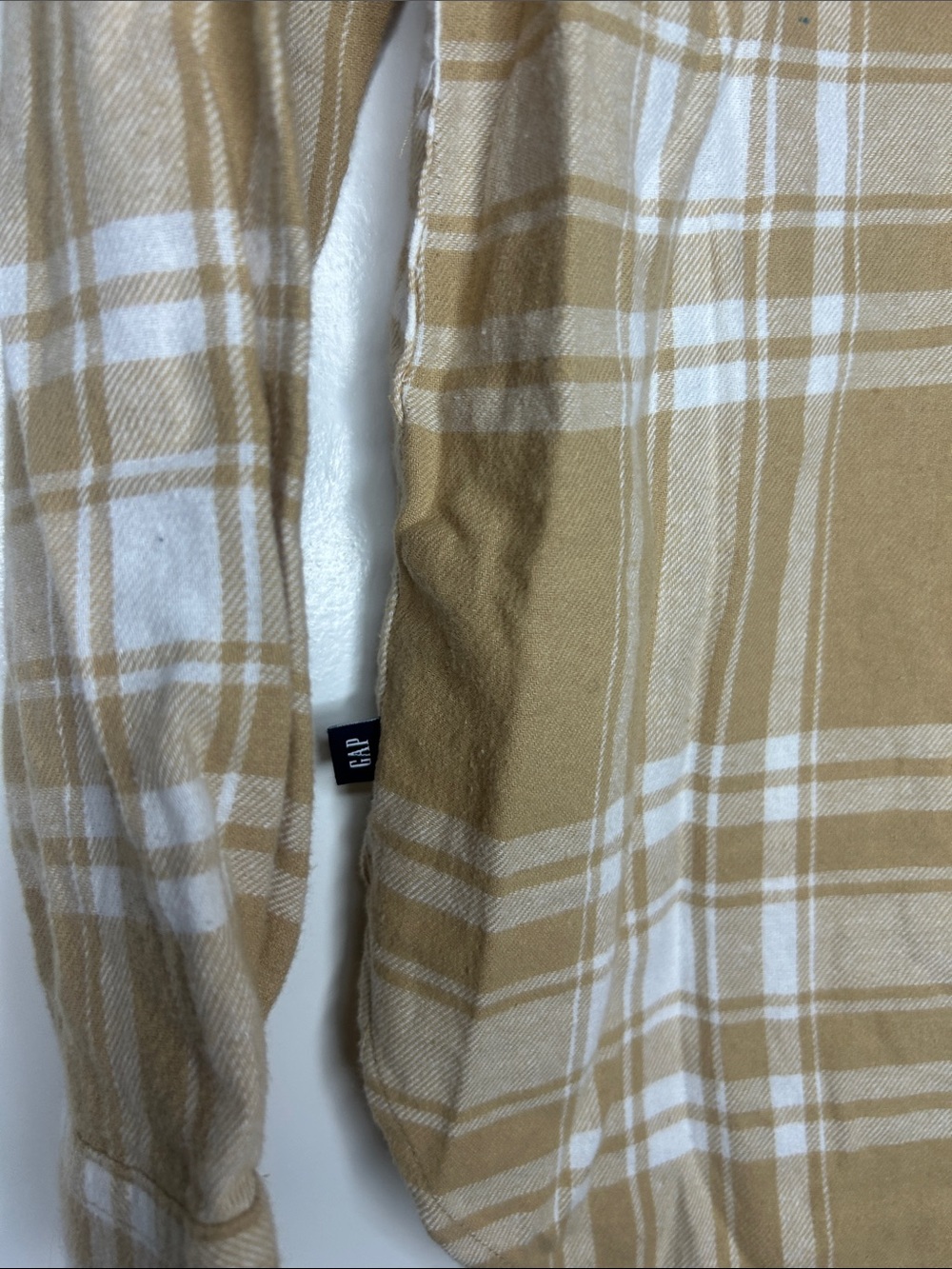 GAP Women’s Tan Plaid Flannel Button Down Shirt NWT - Picture 9 of 9